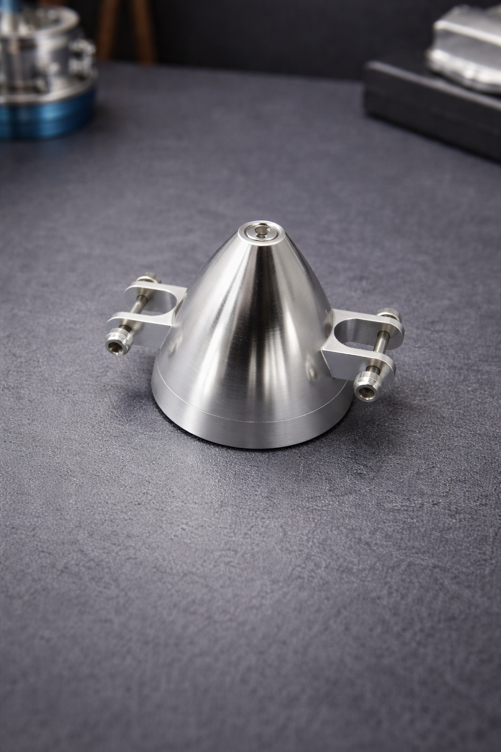 Миниатюра Кок алюминиевый 38х34 (4.0мм) с складывающимися лопастями 1