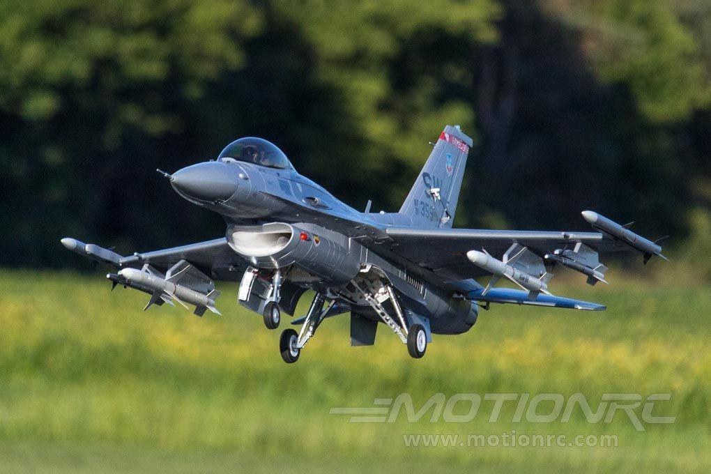 Миниатюра Модель самолета FreeWing F-16C KIT Plus (90мм) КИТ версия без электроники 5